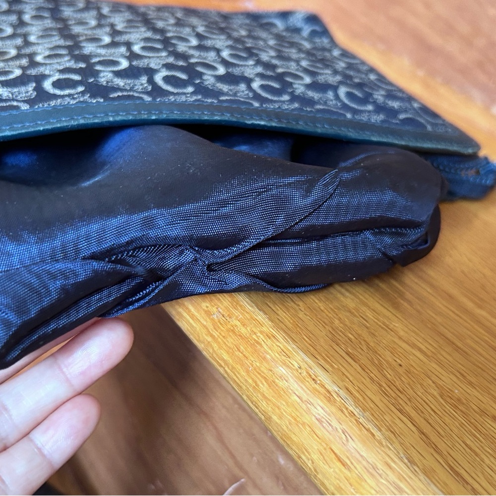 Celine navy Blue Clutch - Picture 3 of 8